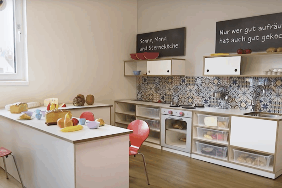 kita-kinderzimmer-koenigslande-hamburg-wandsbek-kinderkueche