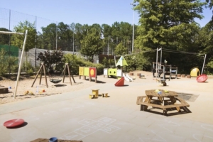 kita-kinderzimmer-seebek-hamburg-barmbek-aussengelaende-2