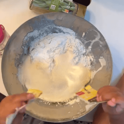 kita-kinderzimmer-eißendorf-hamburg-backen-grießkuchen-Bildschirmfoto 2024-10-09 um 11.17.01 Kinder backen Grießkuchen in der Kita kinderzimmer Eißendorf in Hamburg Eißendorf