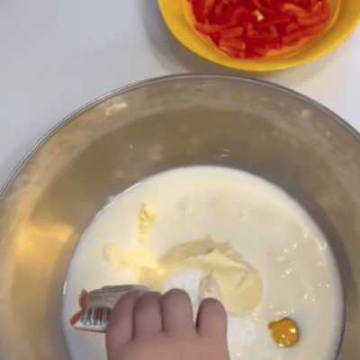 kita-kinderzimmer-eißendorf-hamburg-backen-herzhafter-kuchen-Bildschirmfoto 2024-11-12 um 10.39.03 Kinder backen herzhaften Kuchen in der Kita kinderzimmer Eißendorf in Hamburg Eißendorf