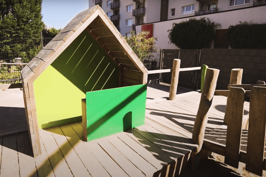 kita-kinderzimmer-hamburg-eissendorf-innenhof-2