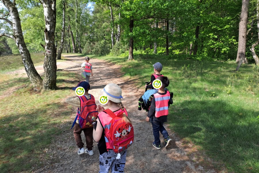 kita-kinderzimmer-heidbrook-hamburg-neugraben-ausflug-heide