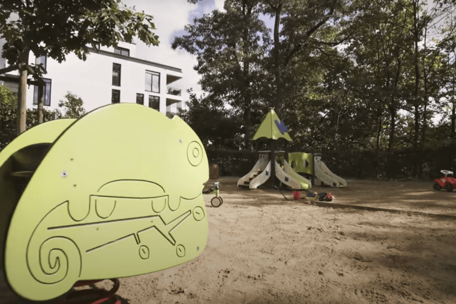 kita-kinderzimmer-alsterberg-hamburg-alsterdorf-außengelaende