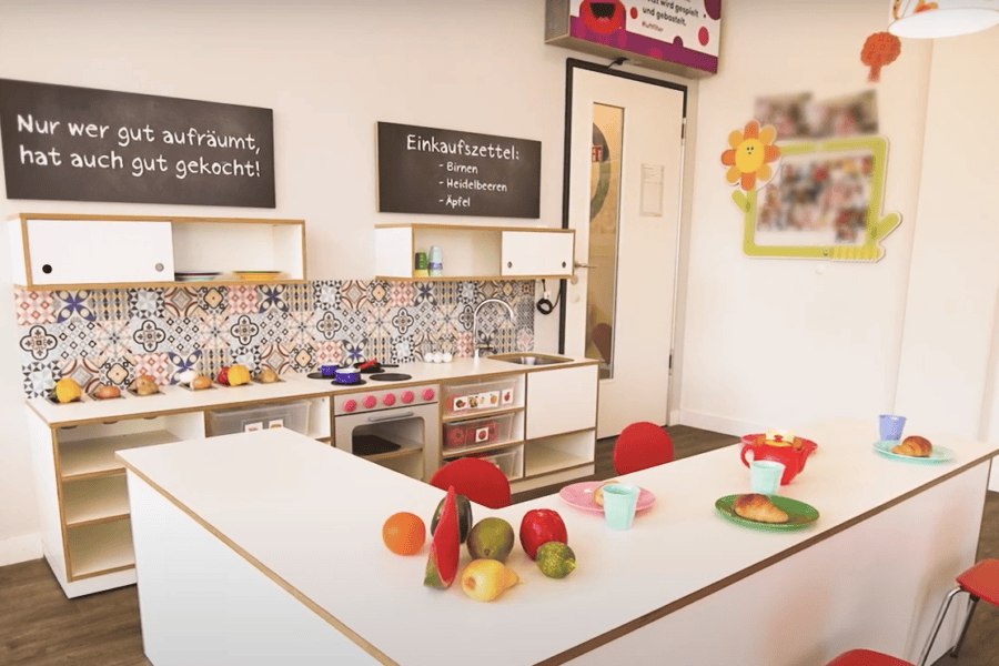 kita-kinderzimmer-unnenland-hamburg-barmbek-kinderküche
