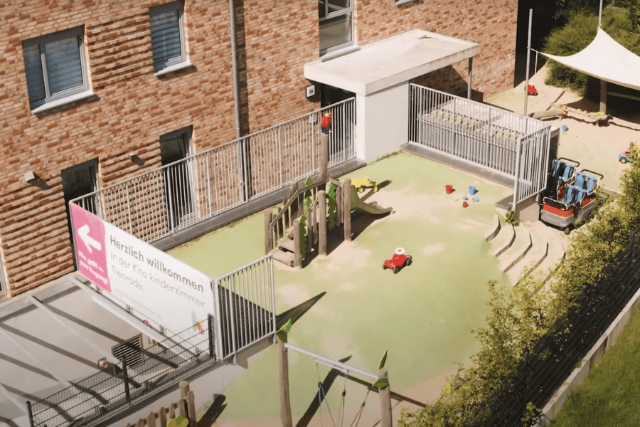 kita-kinderzimmer-tienrade-hamburg-lohbruegge-außen