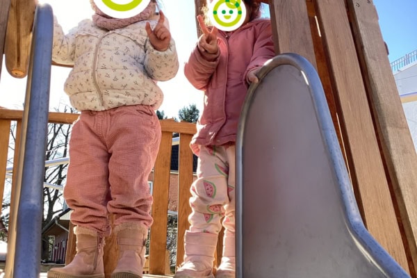 kita-kinderzimmer-liliencronstraße-hamburg-rahlstedt-aussengelaende-spielen-2